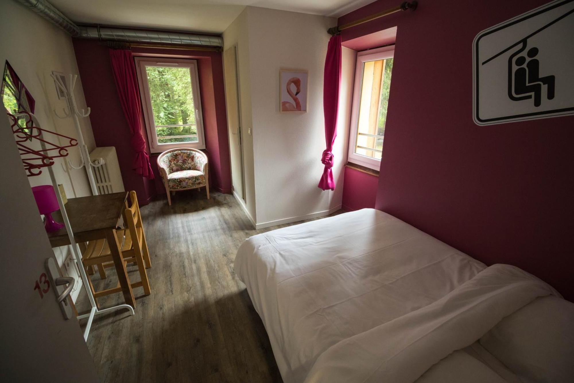 1861 Chatel Hostel Экстерьер фото