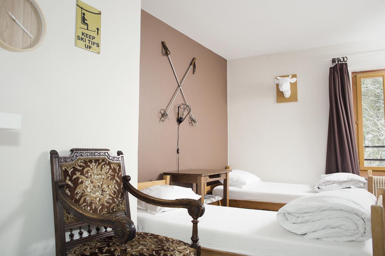 1861 Chatel Hostel Экстерьер фото